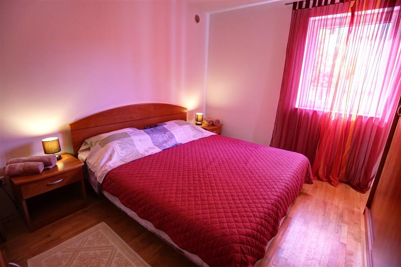 Apartment A1, for 6 persons