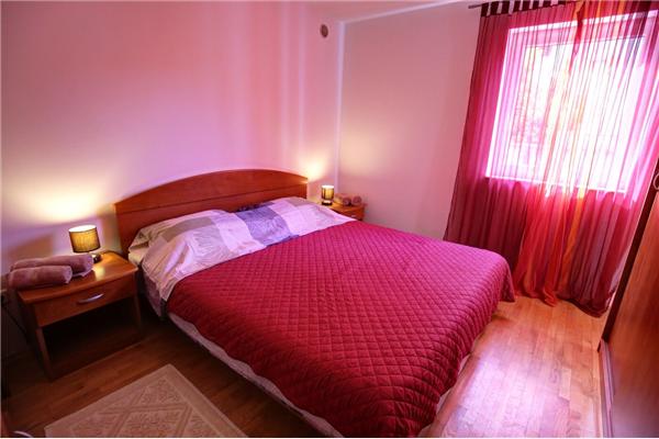 Apartment A1, for 6 persons