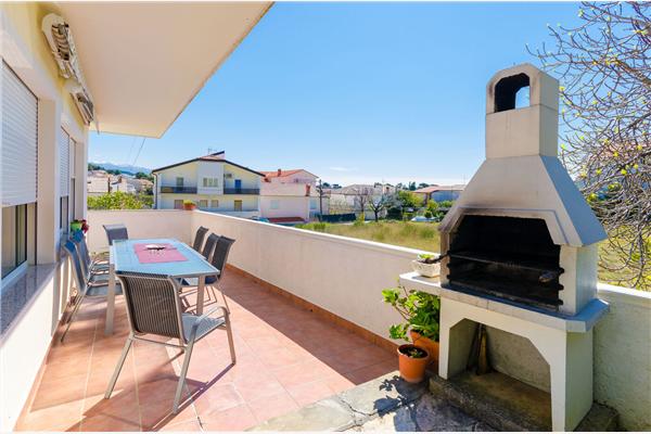 Apartment A1, for 9 persons