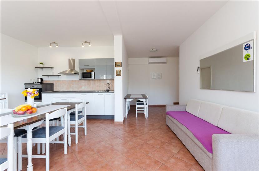 Apartment A1, for 9 persons