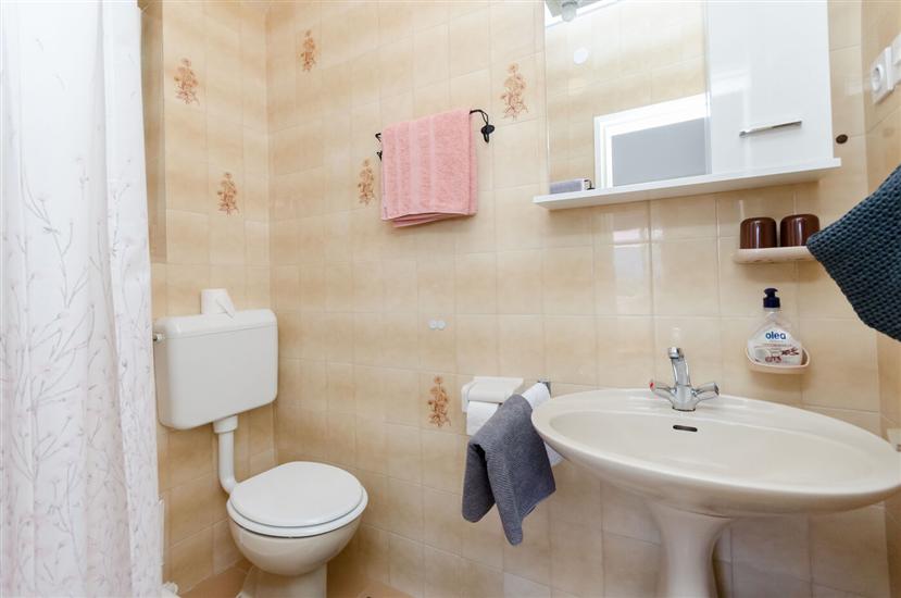 Apartment A1, for 9 persons