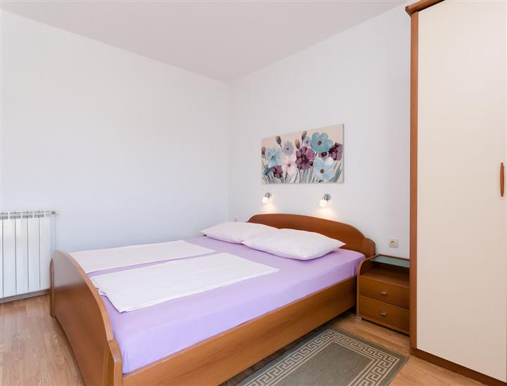 Apartment A1, for 9 persons