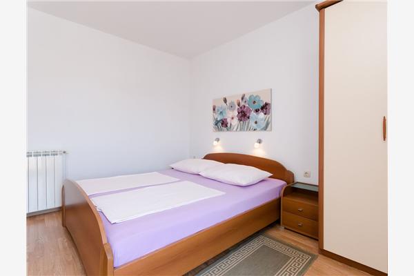 Apartment A1, for 9 persons