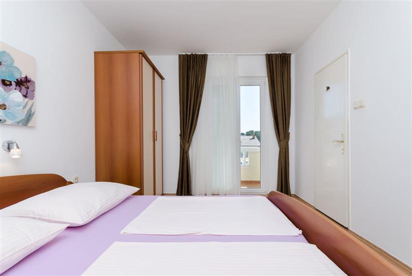 Apartment A1, for 9 persons