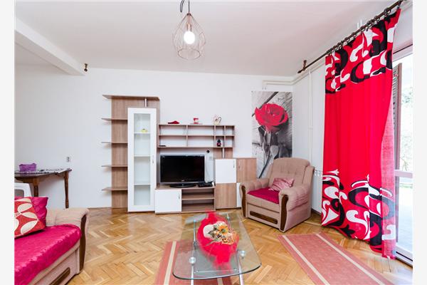 Apartment A1, for 8 persons