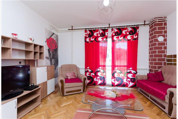 Apartment A1, for 8 persons