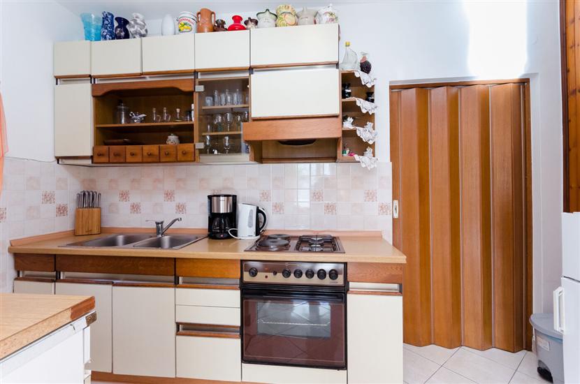 Apartment A1, for 7 persons