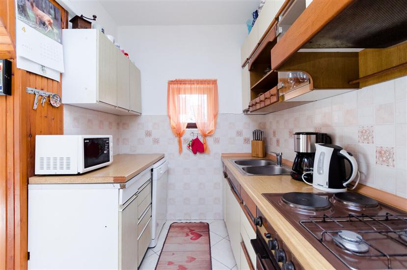 Apartment A1, for 7 persons