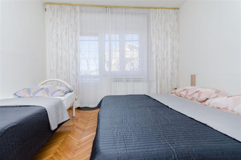 Apartment A1, for 7 persons