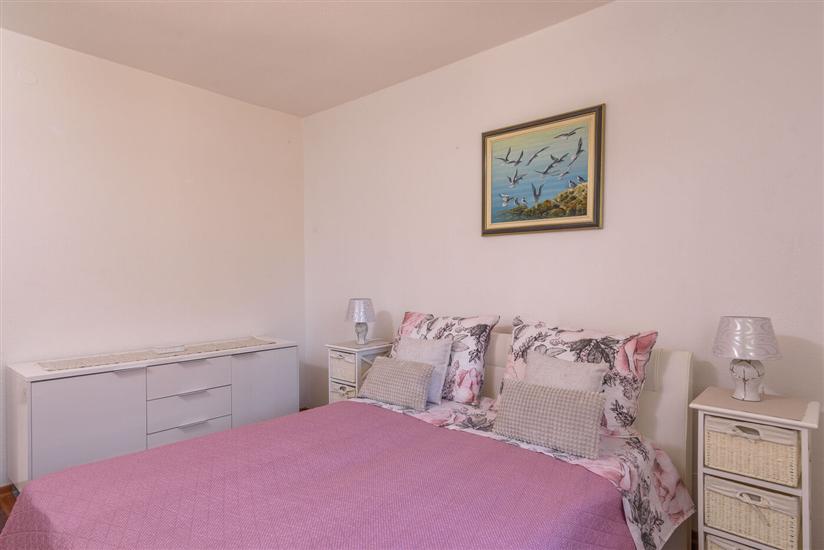 Apartment A1, for 6 persons