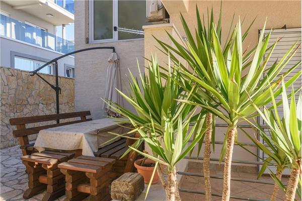 Apartment A1, for 6 persons