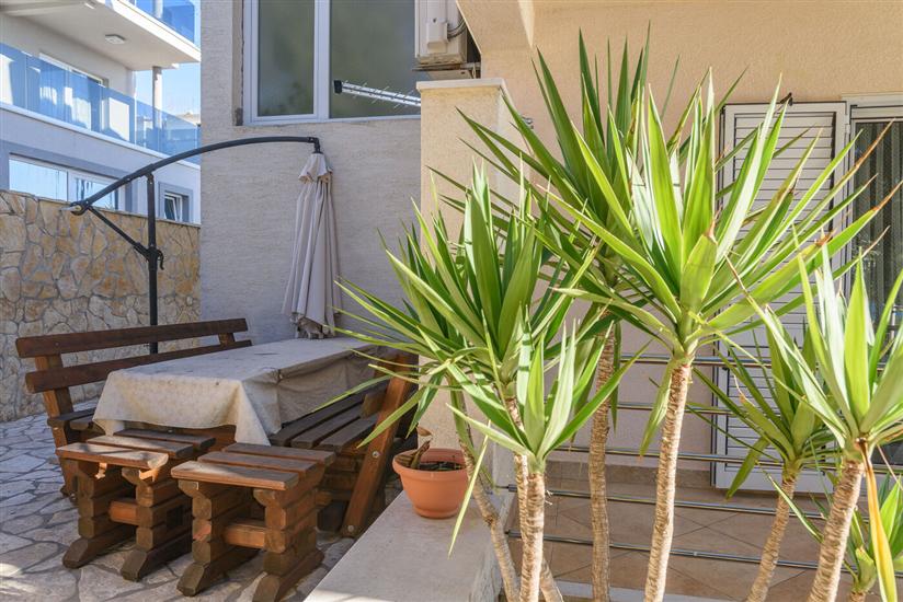 Apartment A1, for 6 persons