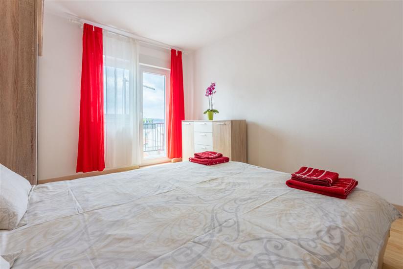 Apartment A1, for 5 persons