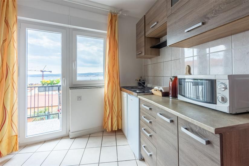 Apartment A1, for 5 persons