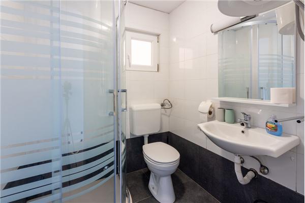 Apartman A2, za 4 osoba/e