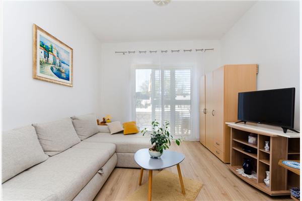 Apartment A2, for 7 persons