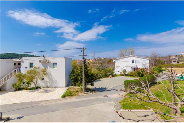 Apartment A2, for 5 persons