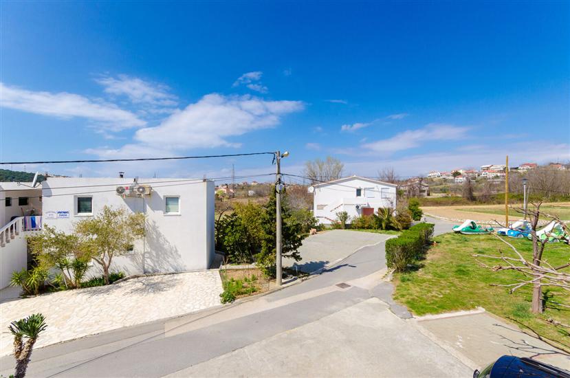 Room S1, for 2 persons