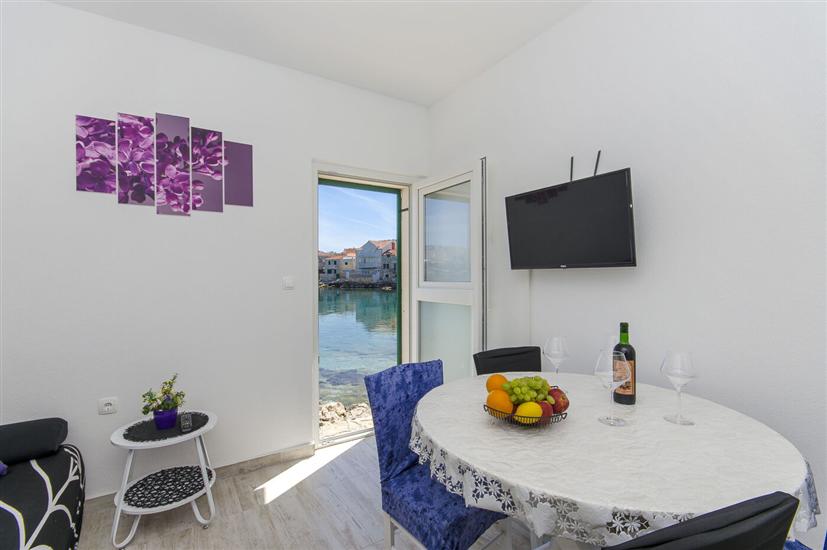 Apartment A1, for 4 persons