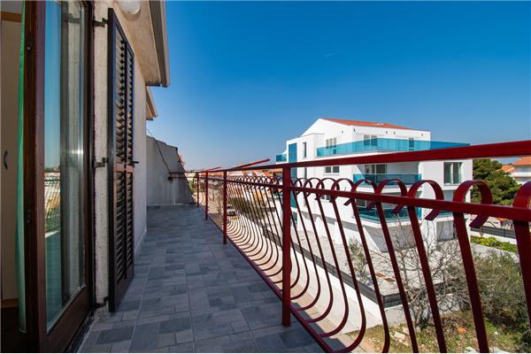 Apartment A2, for 5 persons