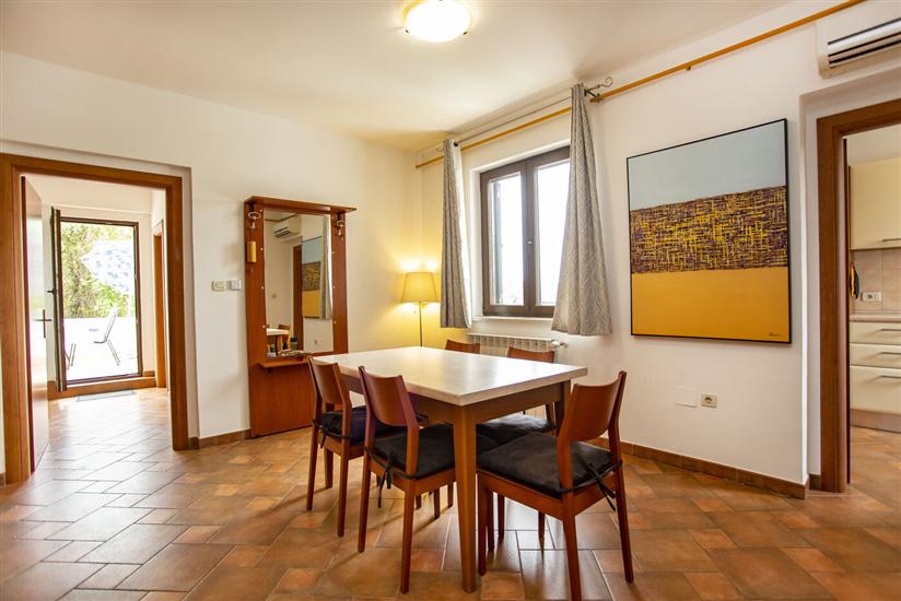 Apartment A2, for 4 persons