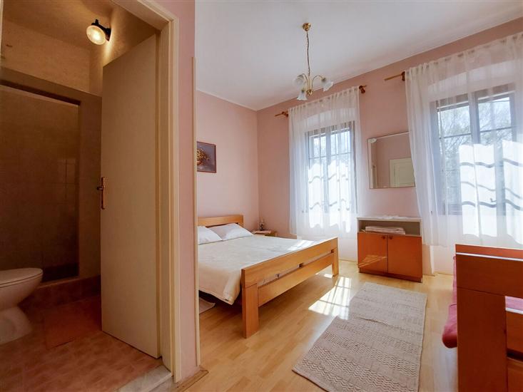 Chambre S2, pour 3 personnes