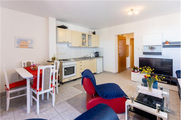 Apartment A1, for 5 persons