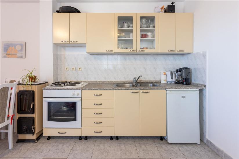 Apartment A1, for 5 persons