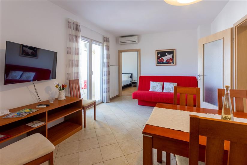 Apartment A2, for 5 persons