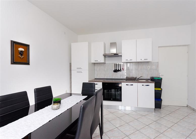 Appartement A1, pour 5 personnes