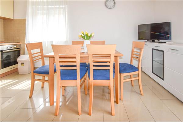 Apartment A1, for 4 persons