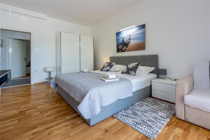 Apartment A1, for 6 persons