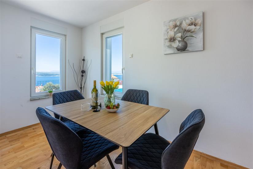 Apartment A1, for 4 persons