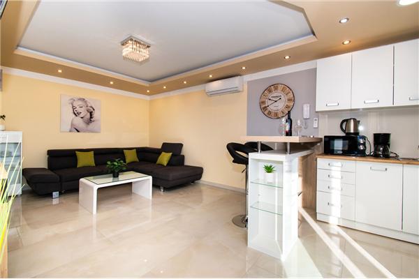 House K1, for 7 persons