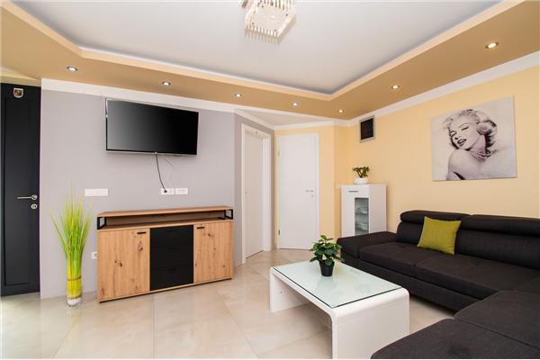 House K1, for 7 persons