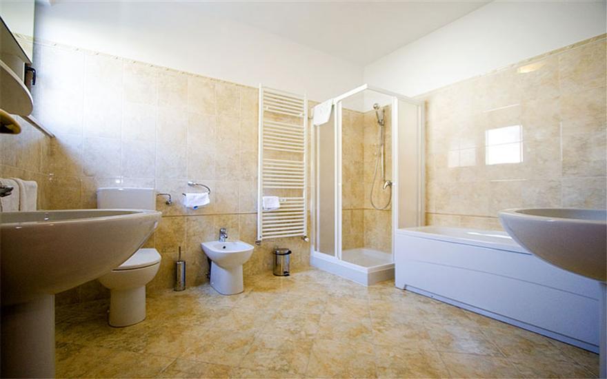 Apartment A2, for 8 persons