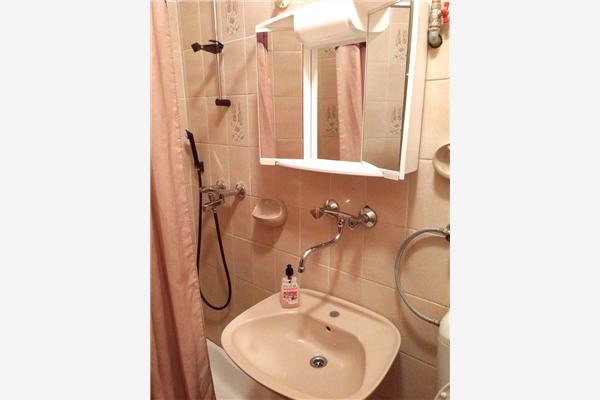 Apartment A2, for 8 persons