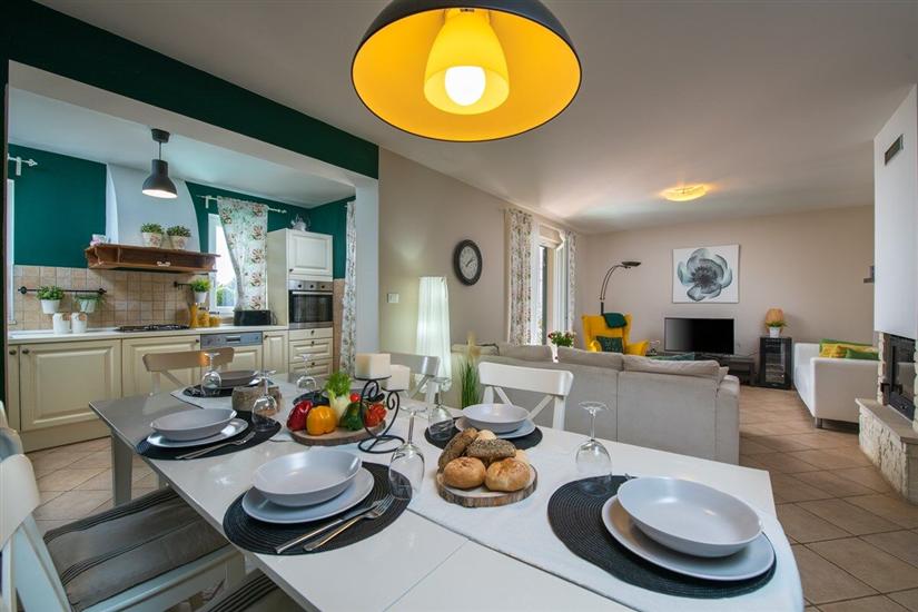 House K1, for 8 persons