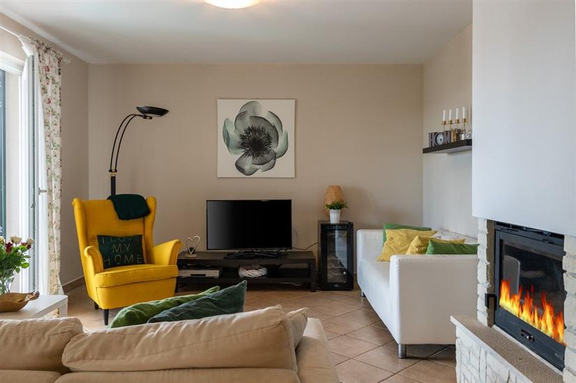 House K1, for 8 persons