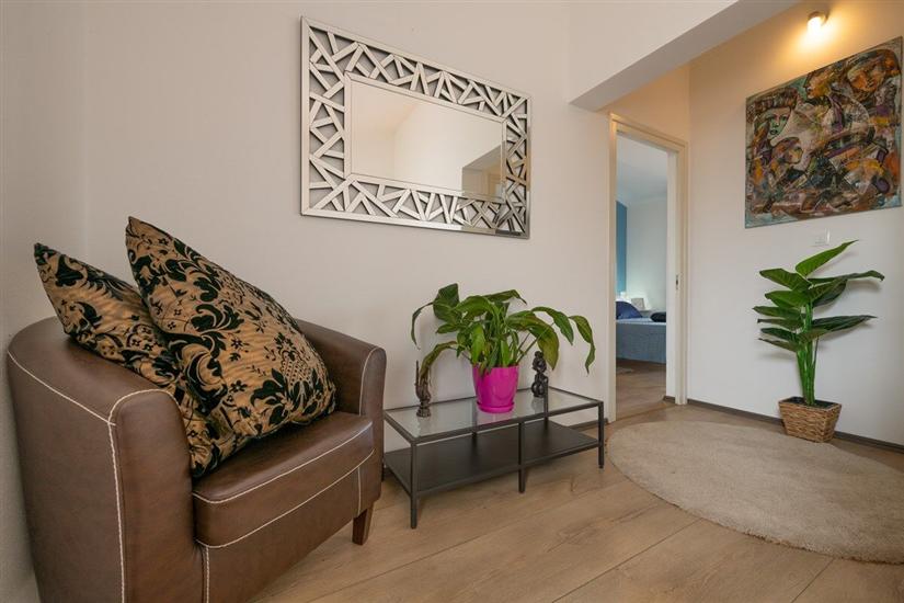 House K1, for 8 persons