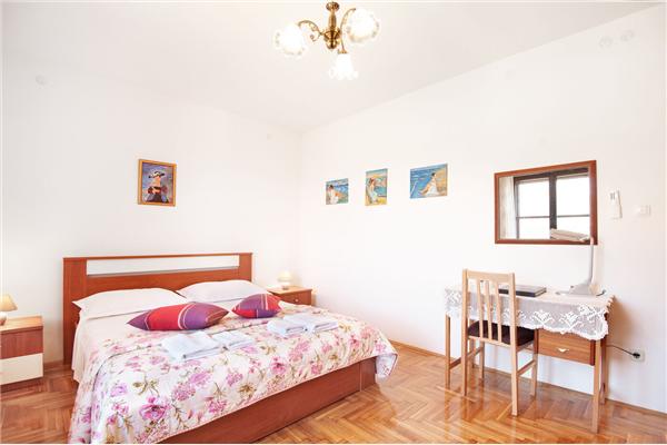 Apartment A1, for 4 persons