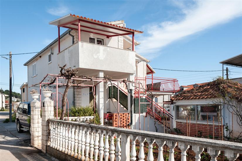 Apartments Mala Dalmacija