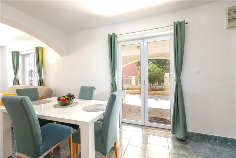 Apartman A1, na 4 osebe