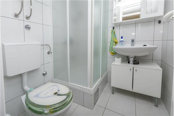 Apartment A2, for 3 persons