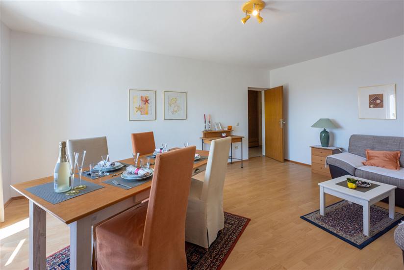 Apartment A1, for 5 persons