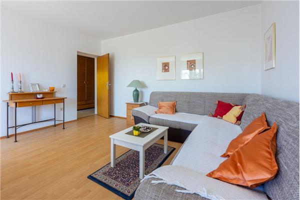 Apartment A1, for 5 persons