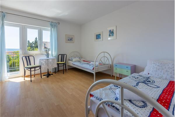 Apartment A1, for 5 persons