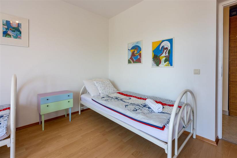 Apartment A1, for 5 persons