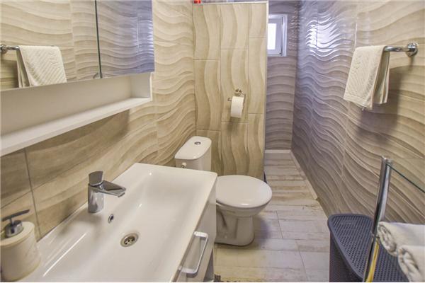 House K1, for 12 persons