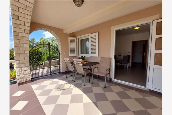 Apartment A1, for 3 persons